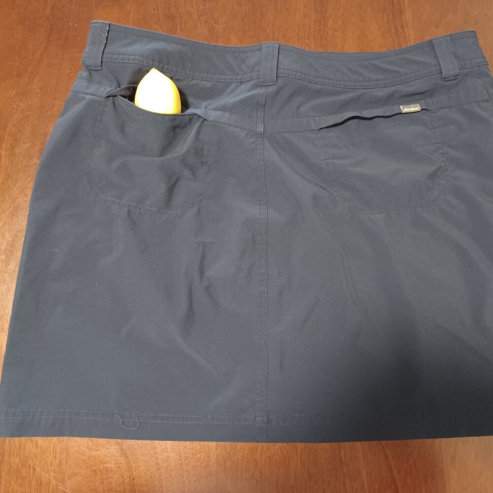 Eddie Bauer Women’s  Size 16 skort blue